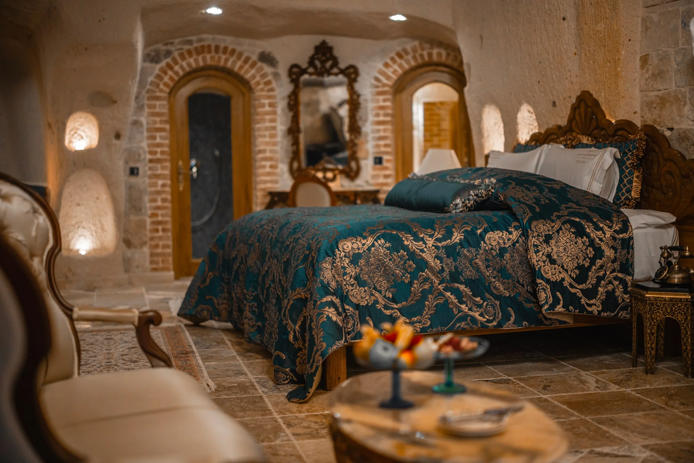 Mağara otel odası